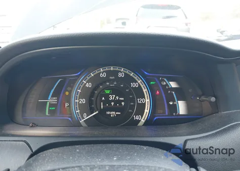 2014 Honda Accord Hybrid Ex-L z USA, uszkodzony, nr VIN 1HGCR6F57EA001609